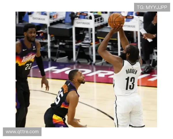 段昂君全场出战24分钟贡献8分2板2助攻 带领球队稳步前行